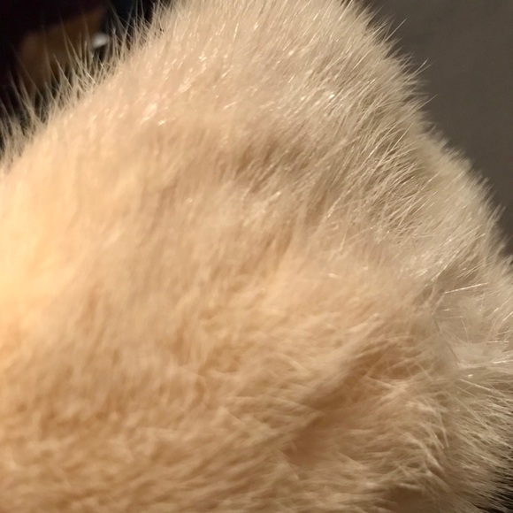 Vintage Fur Hat - Picture 3 of 7